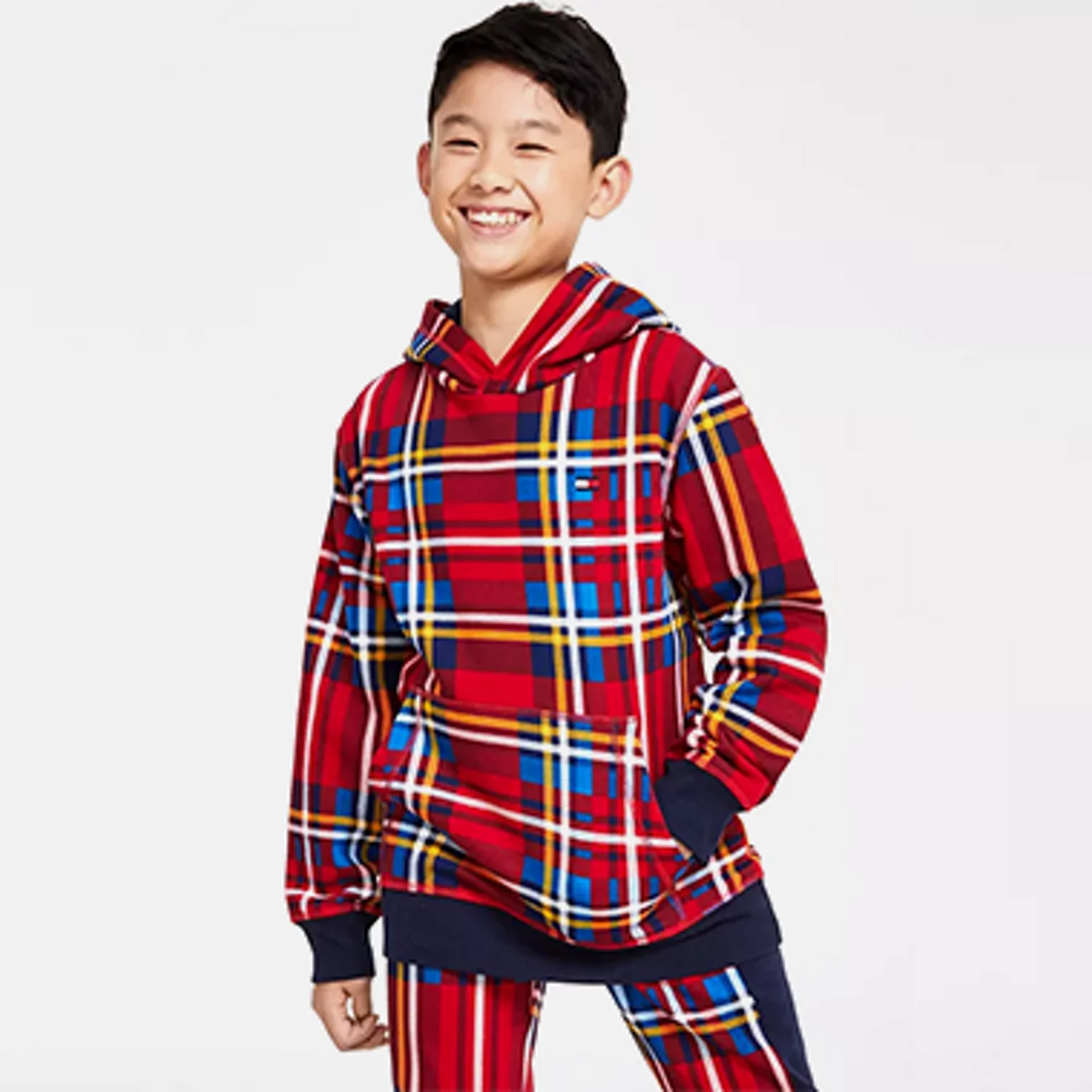 Sweatshirts & Sweatpants